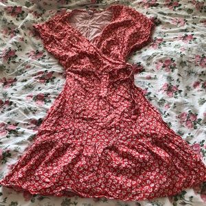 🌸 Old Navy Red floral spring dress 🌸